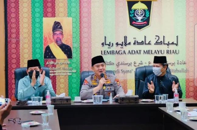 LAM Riau Harap Kepemimpinan Kapolda Baru Saat Ini Humanis