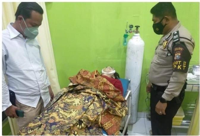 Warga Batam Kepri Riau Ditusuk Pisau dan Tewas Bersimbah Darah