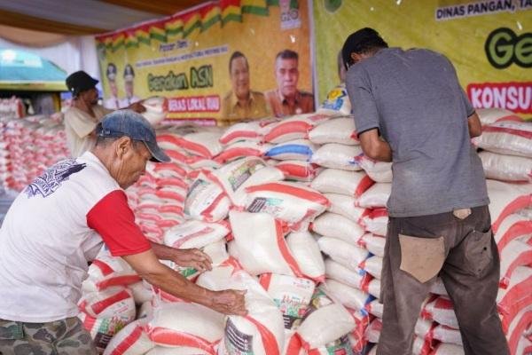 Disperindag Riau Intervensi Harga Beras dengan Pasar Murah