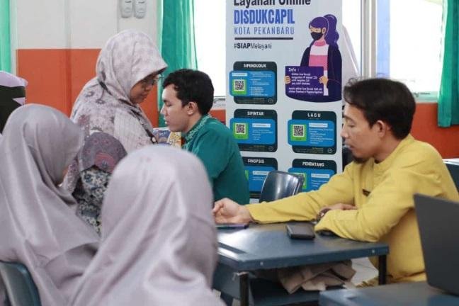 Jemput Bola, Disdukcapil Pekanbaru Aktivasi IKD di SMP Juara 