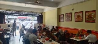 Satpol PP Pekanbaru Razia ASN Nongkrong di Kedai Kopi