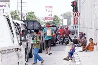 Marak di Lampu Merah, Dinsos Pekanbaru Imbau Masyarakat Tak Beri Uang ke Gepeng