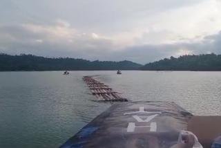 Viral Video Ratusan Kayu Mengapung di Sungai Objek Wisata Kampar, Polisi Turun Tangan