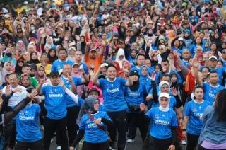 5.000 Lebih Warga Pekanbaru Hadiri Fun Walk Hari Bhayangkara ke 77