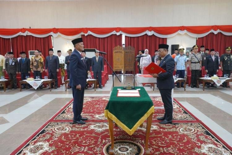 Dilantik Pj Gubri, Taufik OH Diminta Tuntaskan APBD dan Sukseskan Pilkada