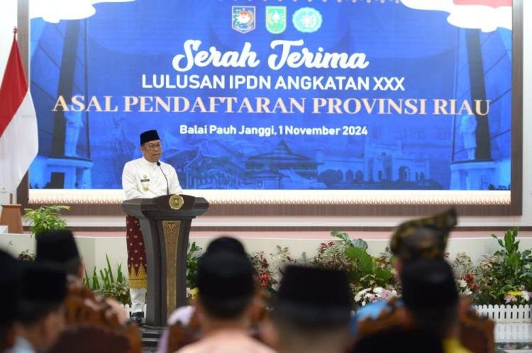 Terima Lulusan IPDN Angkatan XXX Asal Riau, Pj Gubri: Jangan Merengek Minta Pindah Tugas