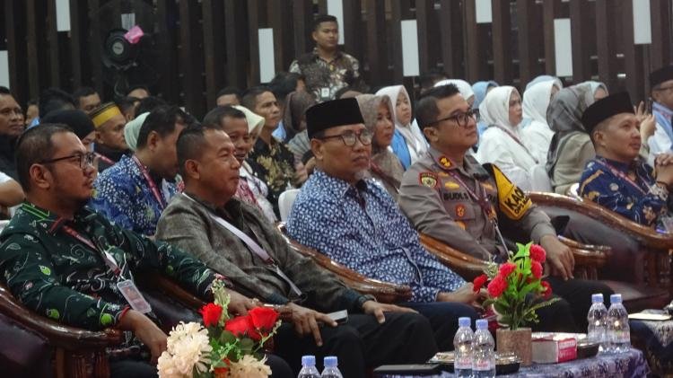 Pj Bupati Inhil Hadiri Debat Publik Calon Bupati dan Wakil Bupati 2024