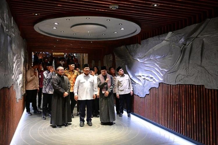 Presiden Prabowo Resmikan Terowongan Silaturahim, Hubungkan Masjid Istiqlal dan Gereja Katedral