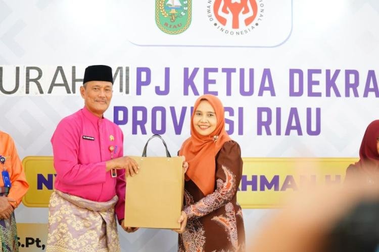 Jelang Akhir Masa Jabatan, Pj Sekdaprov Riau Puji Dedikasi Zuliana Rahman Hadi