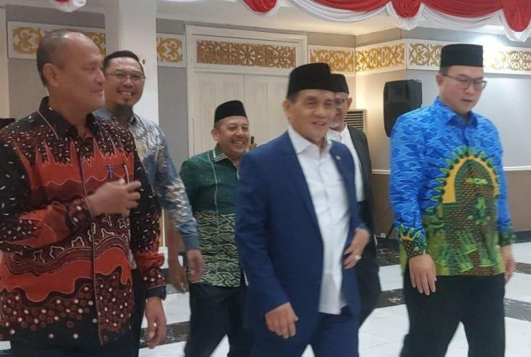 Hadiri Pelantikan ICMI Orwil Riau, Ini yang Disampaikan Wamenag RI