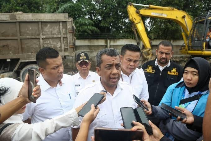 Pemko Pekanbaru Buka Opsi Angkutan Sampah Dikelola Camat hingga RT dan RW