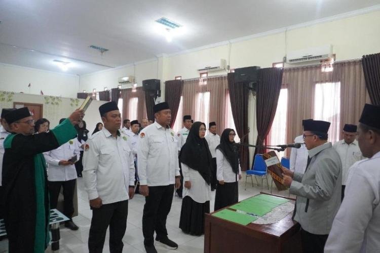 Empat Kepala Madrasah Negeri Dilantik, Kakan Kemenag Pekanbaru Harapkan Transformasi Pendidikan