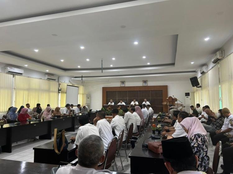 Gubri Minta DLHK Permudah Perizinan Usaha, Perketat Pengawasan