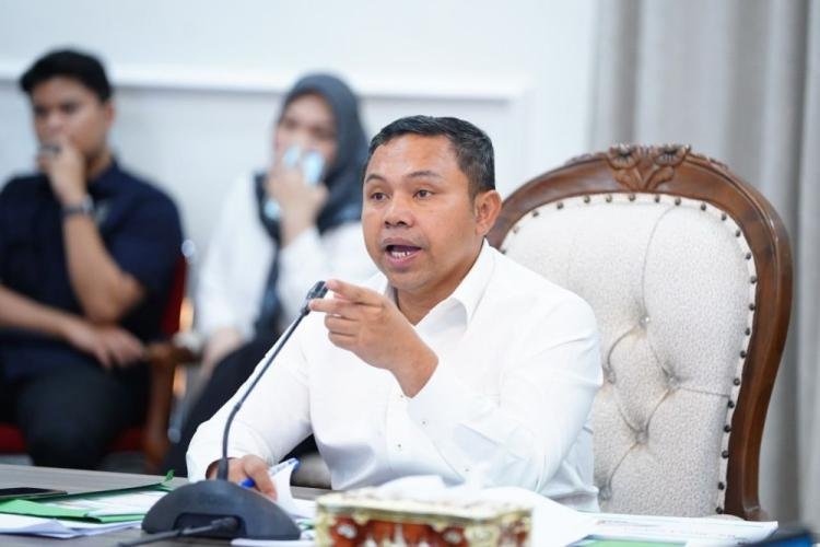 Gubri Abdul Wahid Instruksikan BUMD Lakukan MCU Pegawai ke RSUD