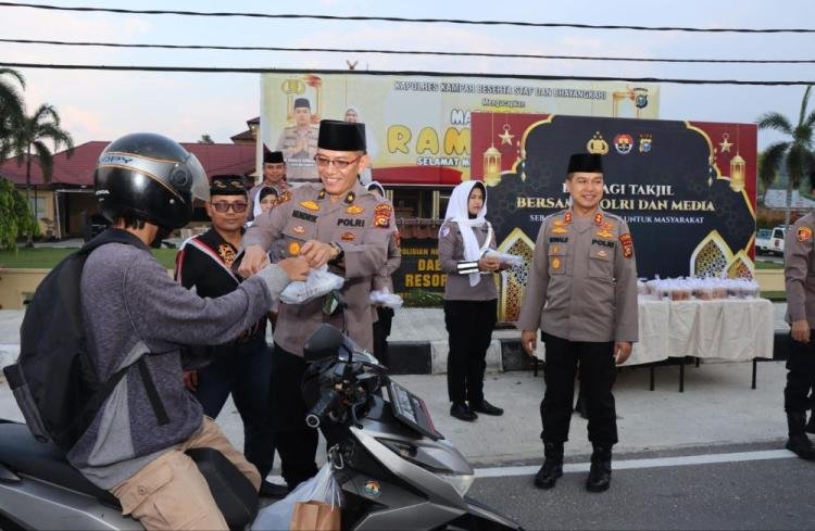 Polres Kampar dan Media Bersatu dalam Semangat Ramadan dan Tebar Kebaikan